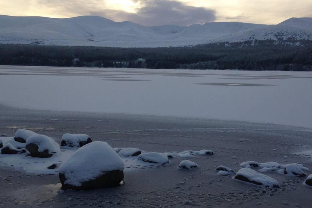 The Snug At The Ski Lodge, Aviemore Esterno foto